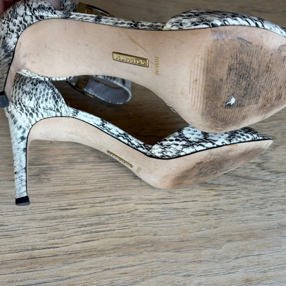 $150 LOUISE ET CIE Gordon Python Snakeskin Leather Stiletto Heels SIZE 10M EUC - Picture 15 of 15